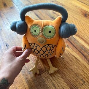 Musikfest Orange Owl Plush with Headphones